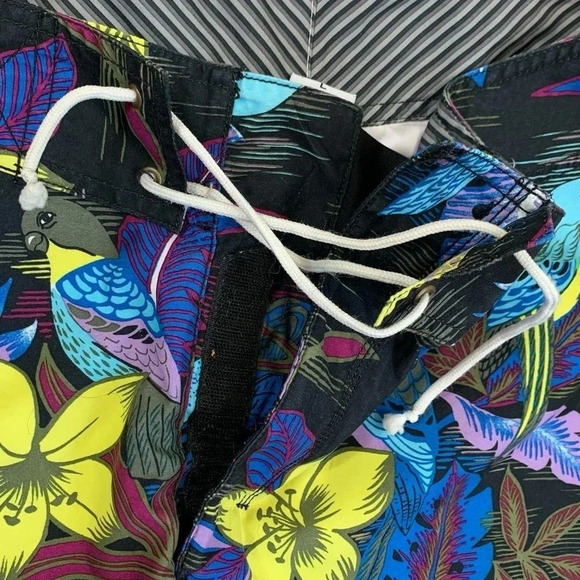 Coyote Swimwear Tropical Beach Surf Board Shorts Men Size L Unlined Multicolor - Picture 6 of 14